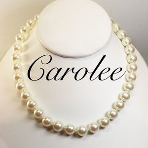 Carolee Pearl Necklace ~ Stunning White Simulated Pearls ~ Adjustable Length